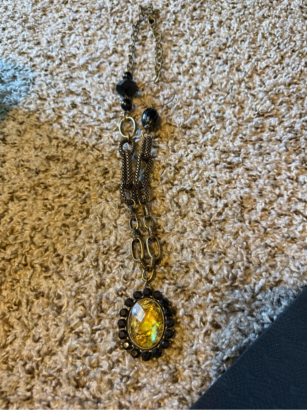 Vintage-Inspired Gold and Black Statement Pendant Necklace 4